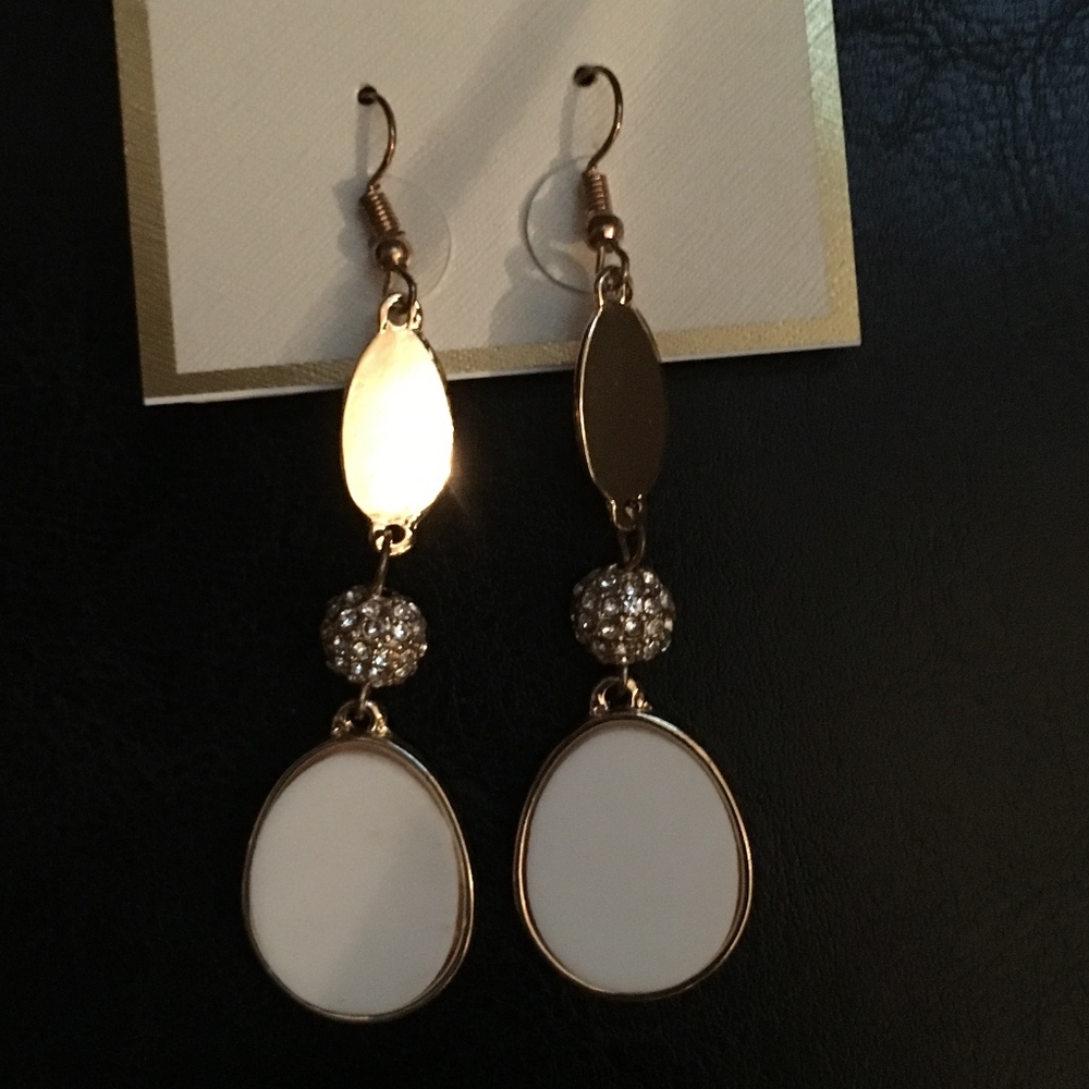 Classy Pave ball Gold & White Earrings - Picture 1 of 1